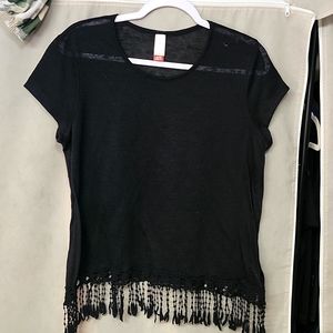 No boundaries size XL black sheer type fringe top